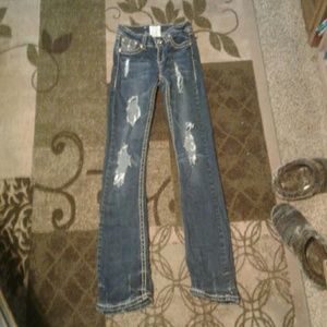 L.A. Idol Ripped Jeans